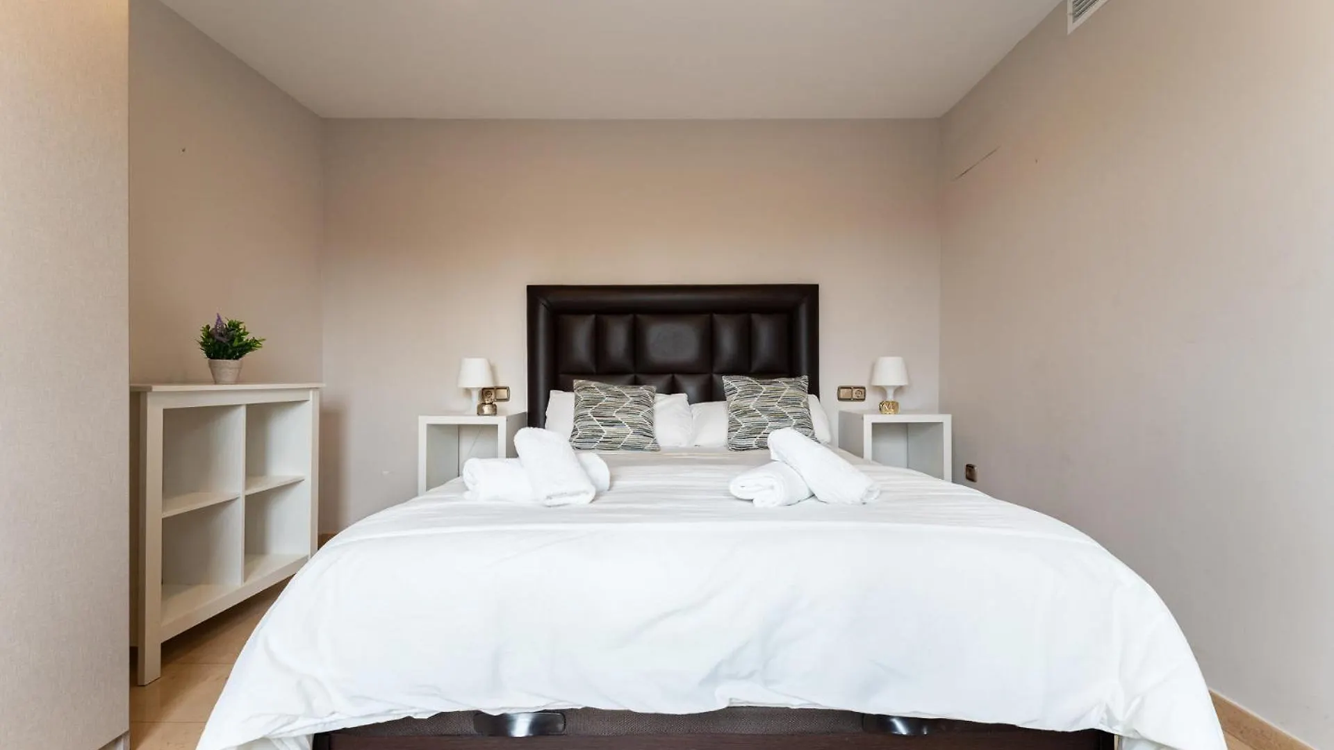 Apartment Malagasuite River Views Center